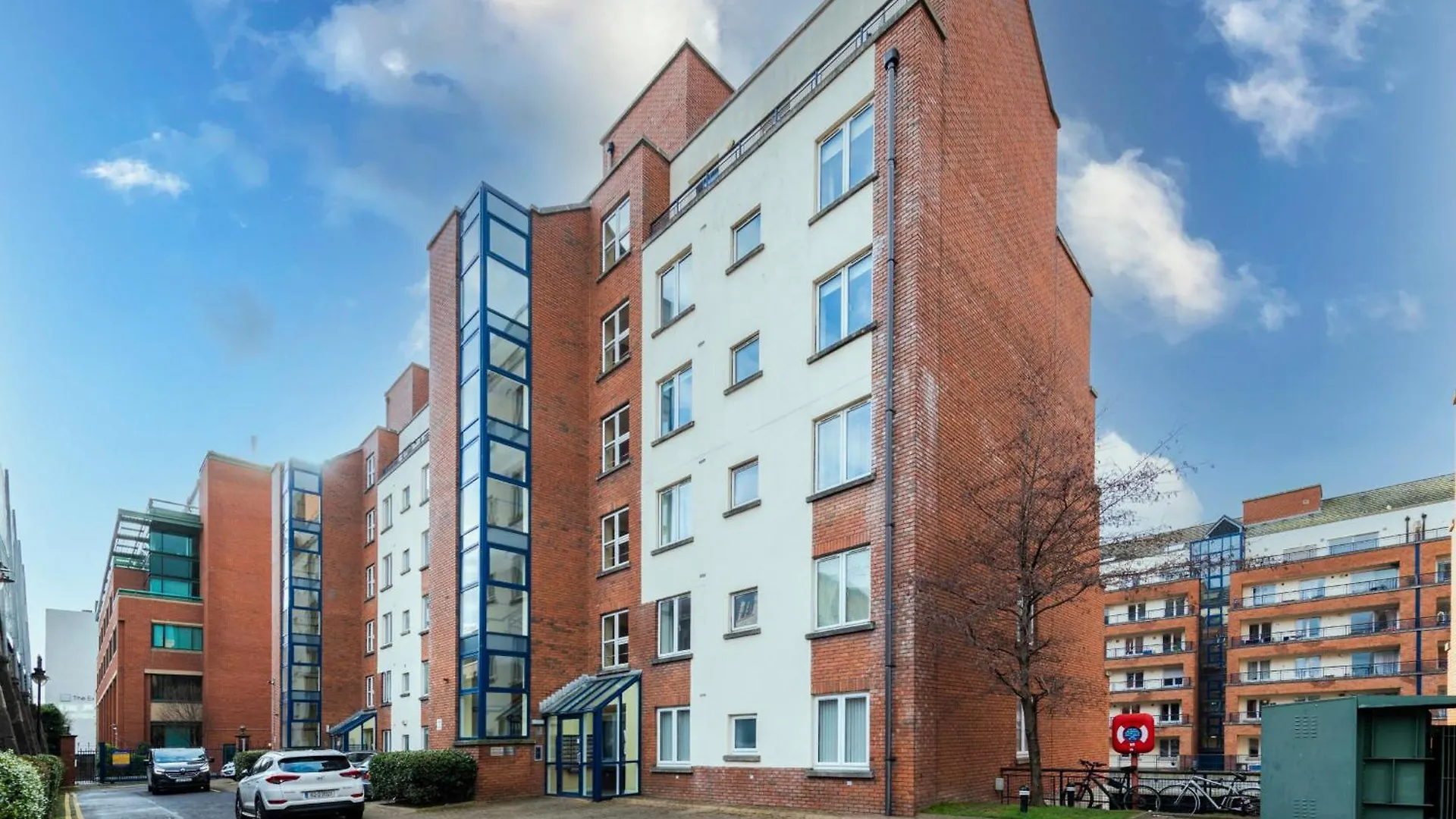Apartment Customerhouse Dublin 1, Balcony View Ireland